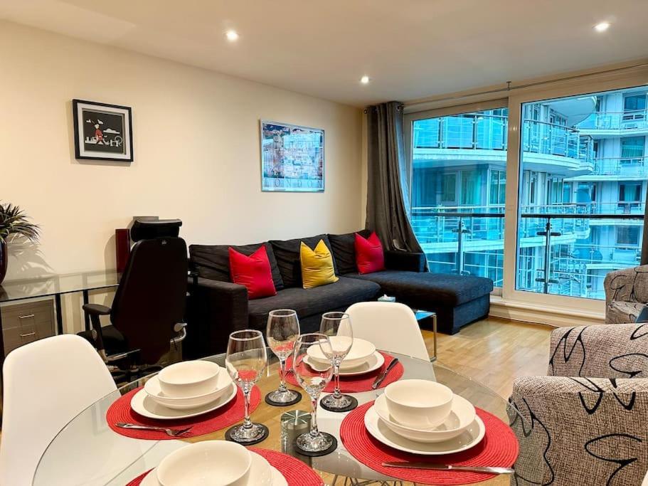 Stunning 2 Bed Thames River View - Central Londyn Zewnętrze zdjęcie